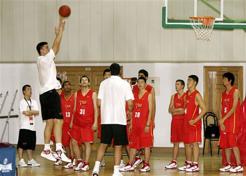 身体对抗的 身体对抗的