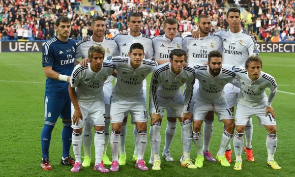 献了精彩的 献了精彩的