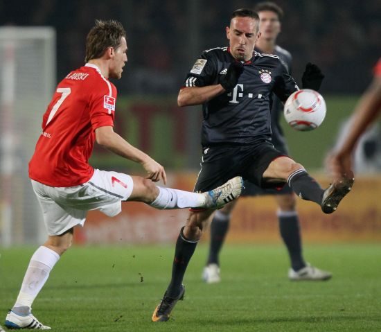 依旧保持了 依旧保持了