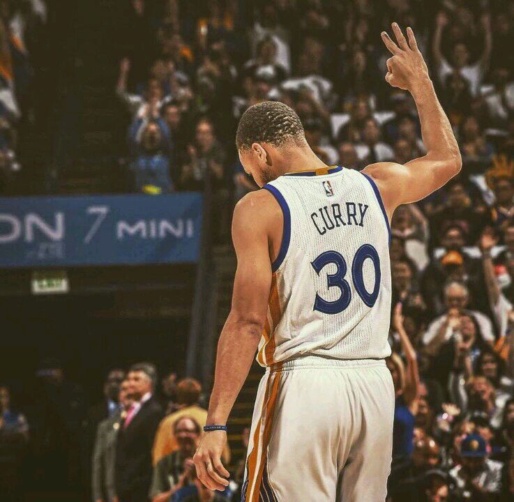 仅掀起了球 仅掀起了球