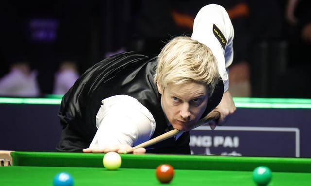 赛季中保持 赛季中保持