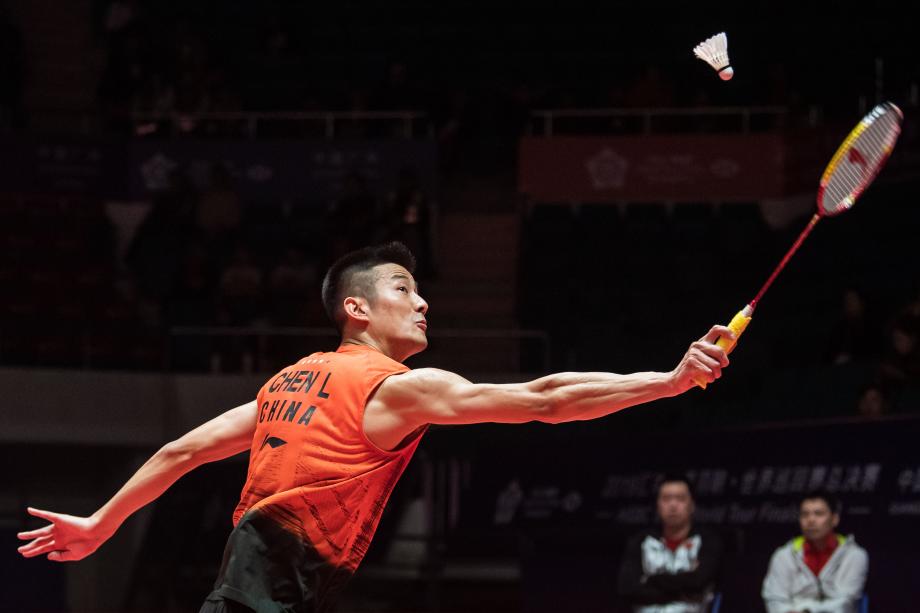 门方面积极 门方面积极