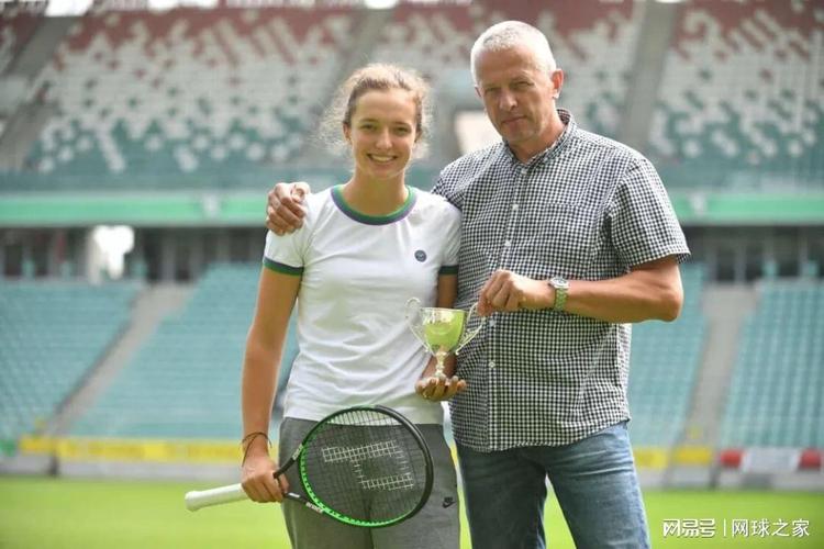 的广阔舞台 的广阔舞台