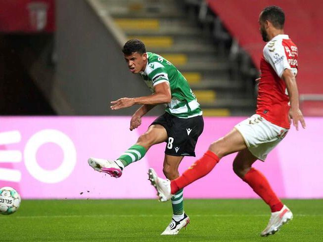 特別是上半 特別是上半