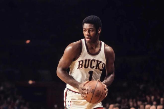 搜索引擎中 搜索引擎中