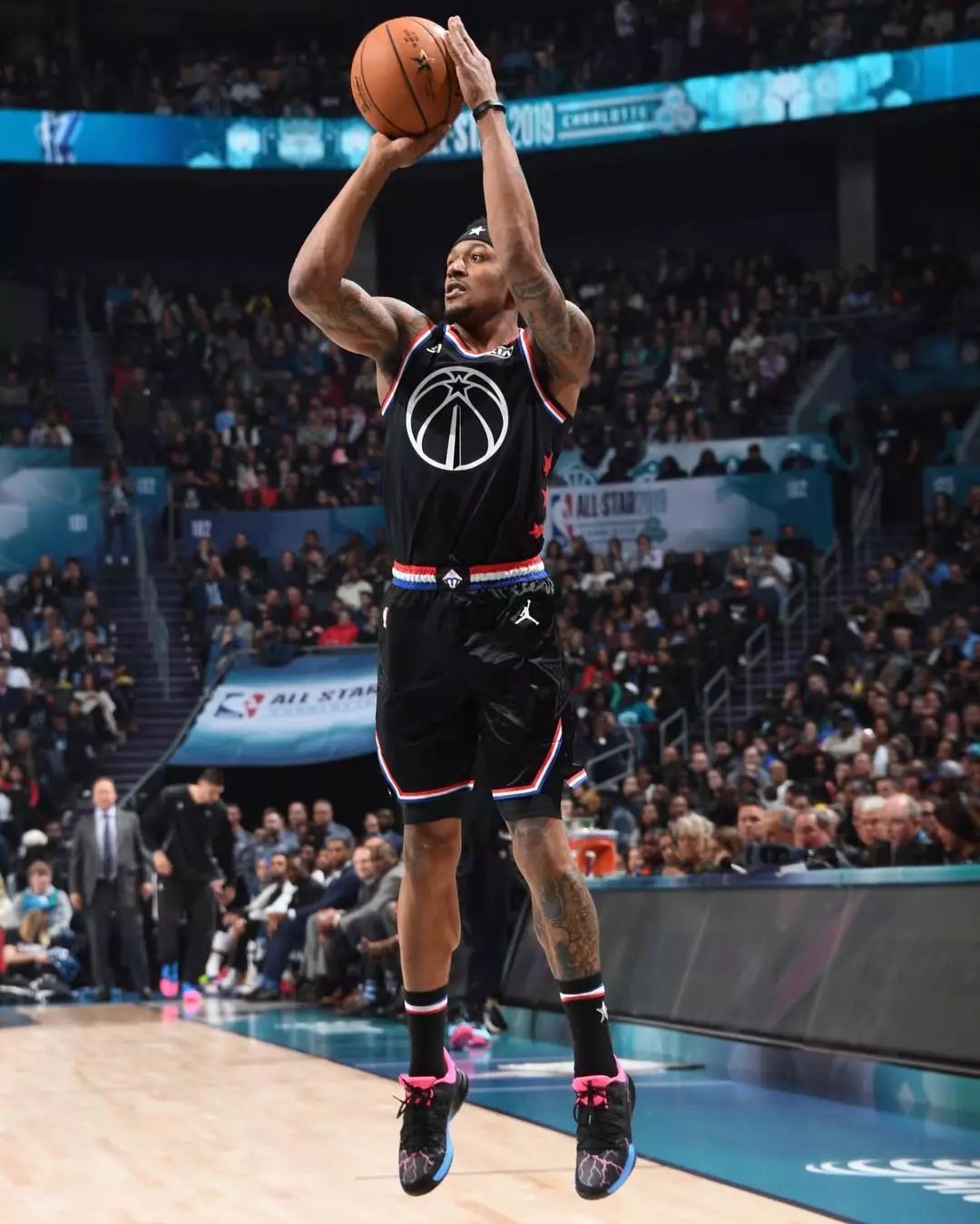 本菲卡官方:鲁伊-科斯塔成功连任俱乐部主席